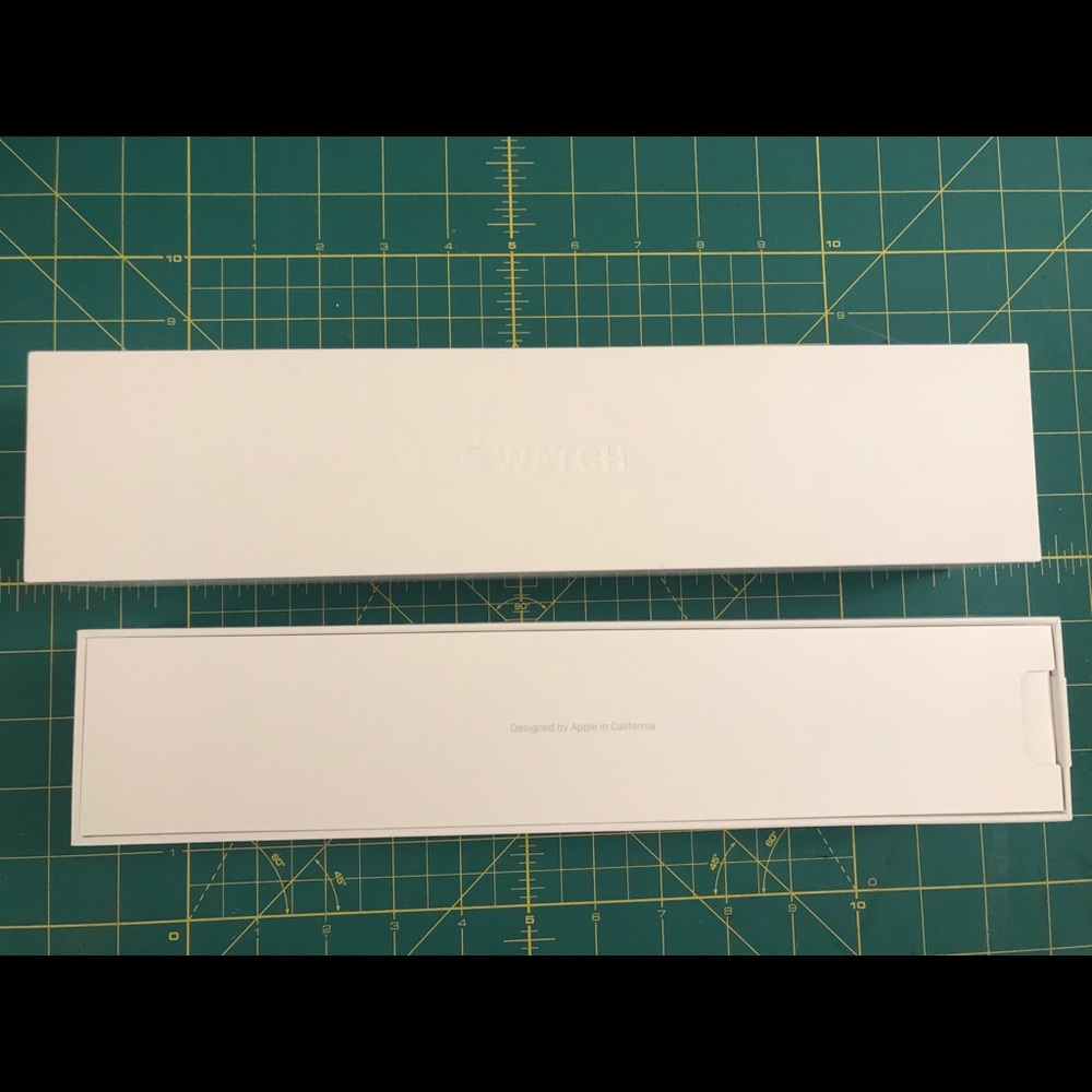Iwatch series 2 box.